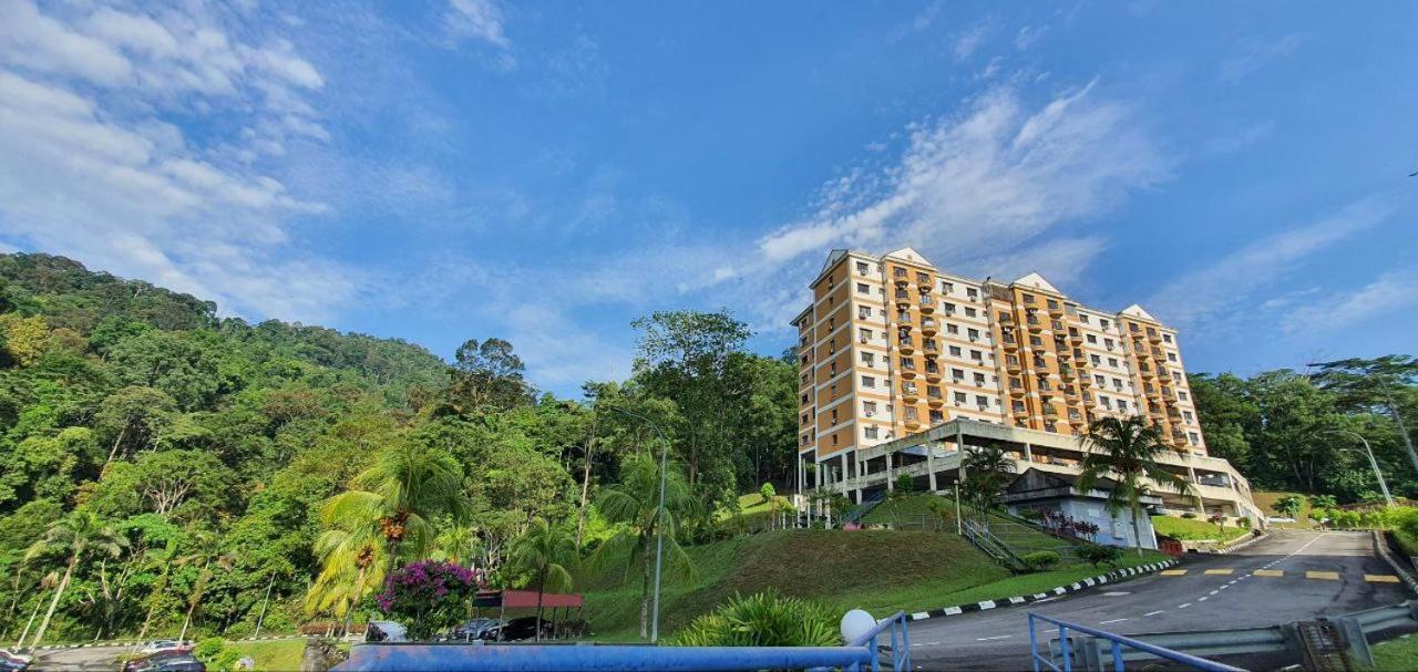 Hilltop Greenview Residence Batu Caves Selayang Exterior foto